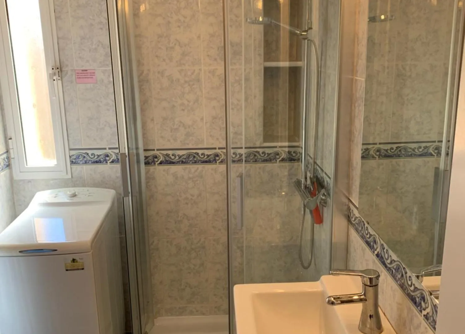 Lemon Tree Apartment 베날마데나코스타